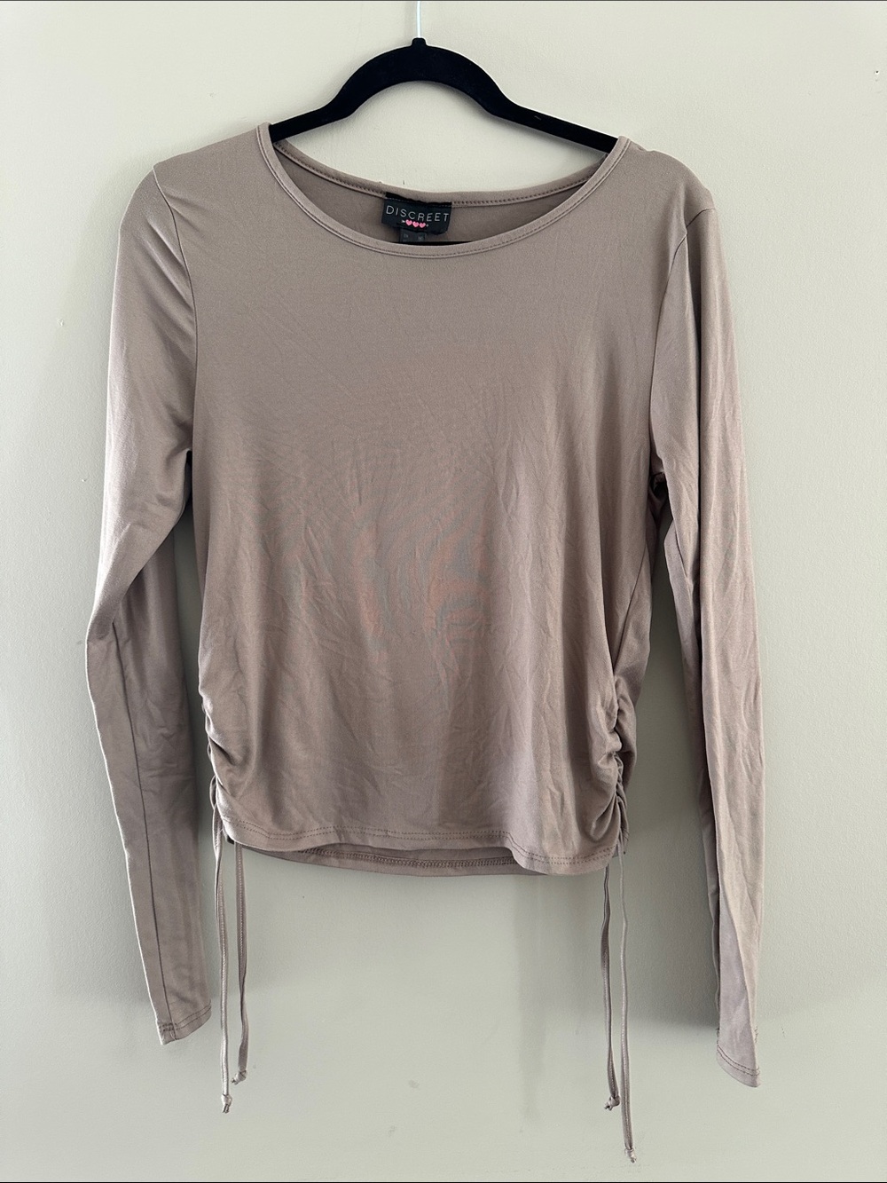 Discreet Taupe Long Sleeve Ruched Side Top